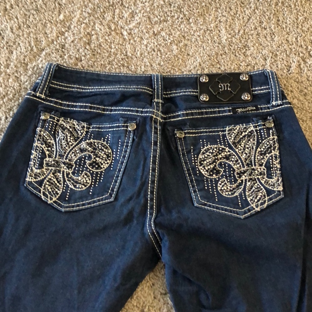 Jeans - Picture 4 of 5